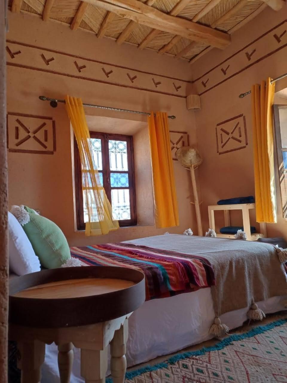 Maison D'Hotes Izza Kelaat-M'Gouna Exterior photo