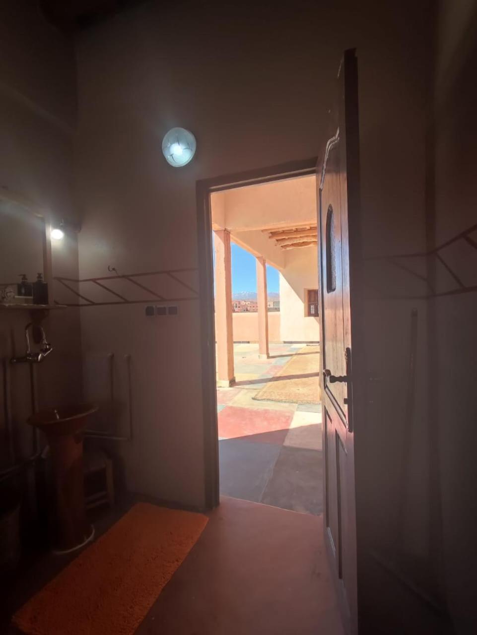 Maison D'Hotes Izza Kelaat-M'Gouna Exterior photo