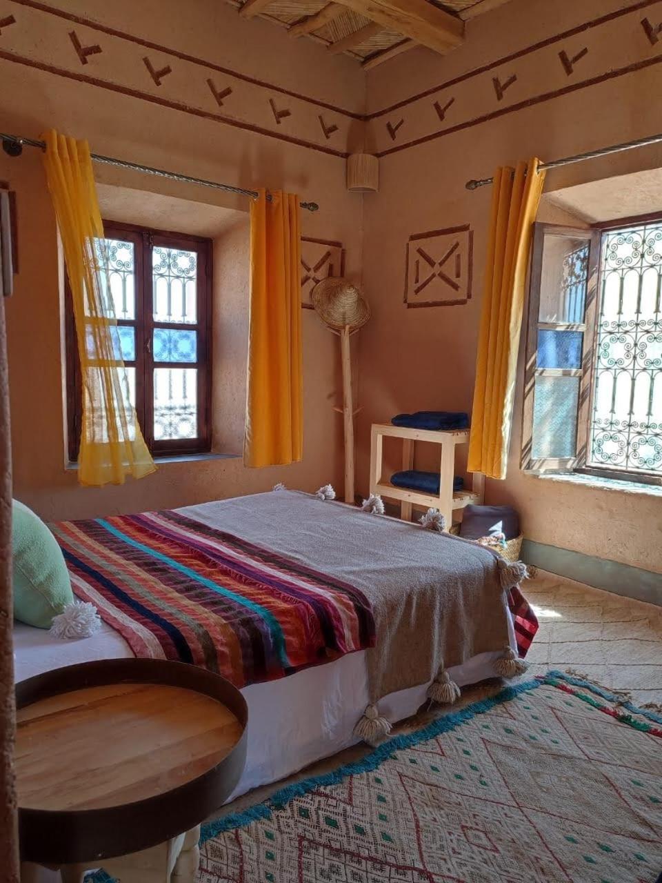 Maison D'Hotes Izza Kelaat-M'Gouna Exterior photo