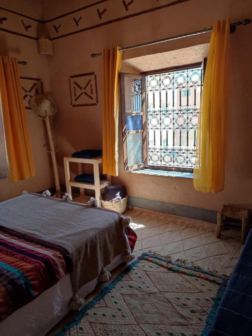 Maison D'Hotes Izza Kelaat-M'Gouna Exterior photo