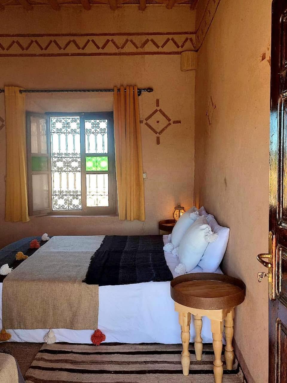 Maison D'Hotes Izza Kelaat-M'Gouna Exterior photo